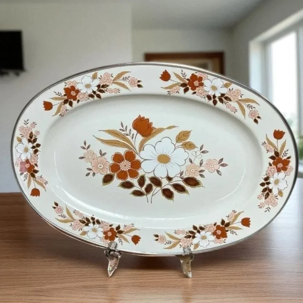 Vintage Enamelware Serving Tray Platter Floral Holiday Dining 17